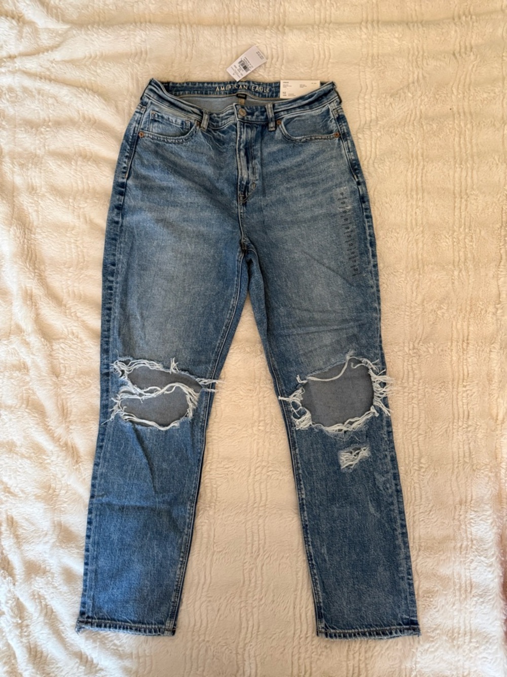 American Eagle Mom Jeans